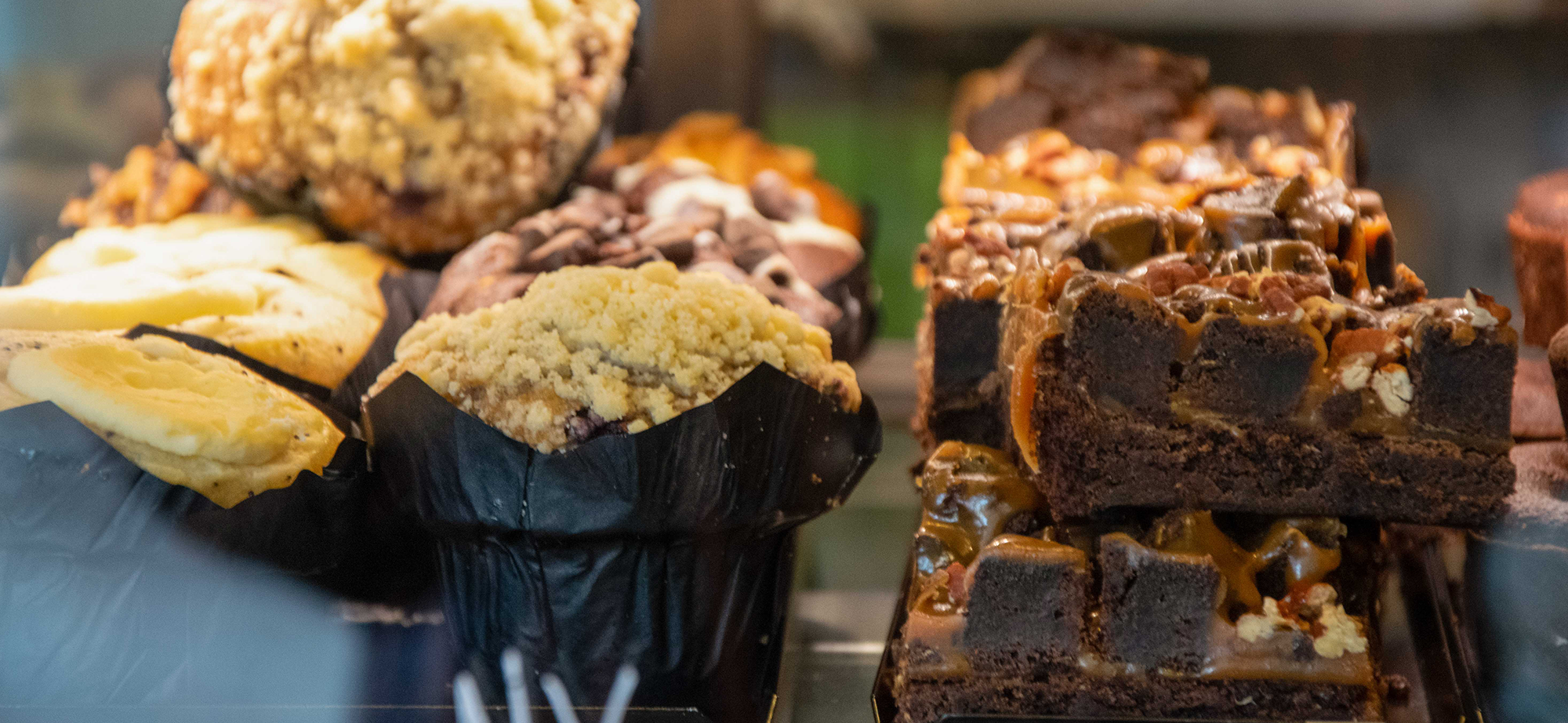 foto van de brownies en muffins bij Punto Caffè Leuven